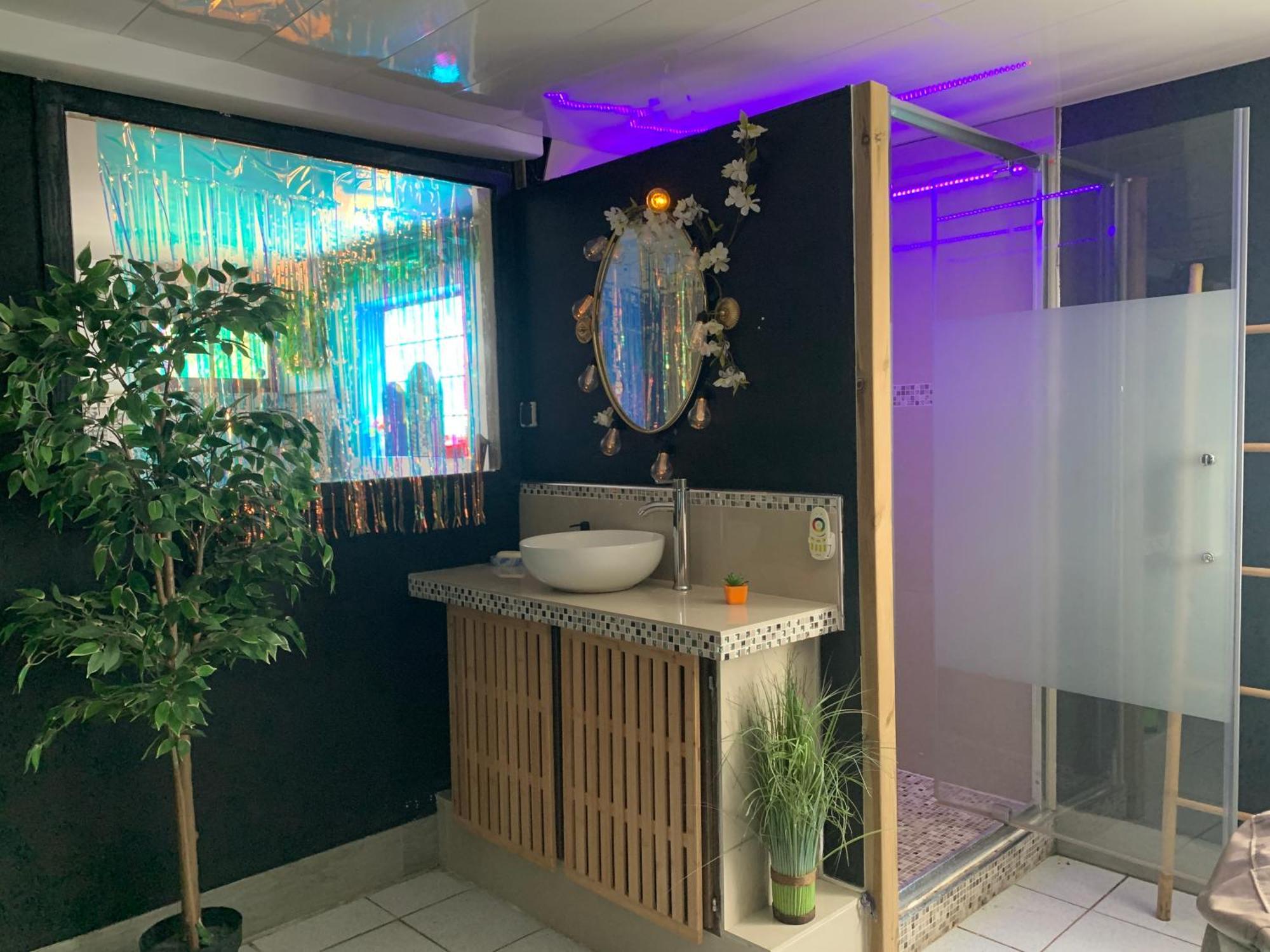 Suite Romantique Jacuzzi Gagny Extérieur photo