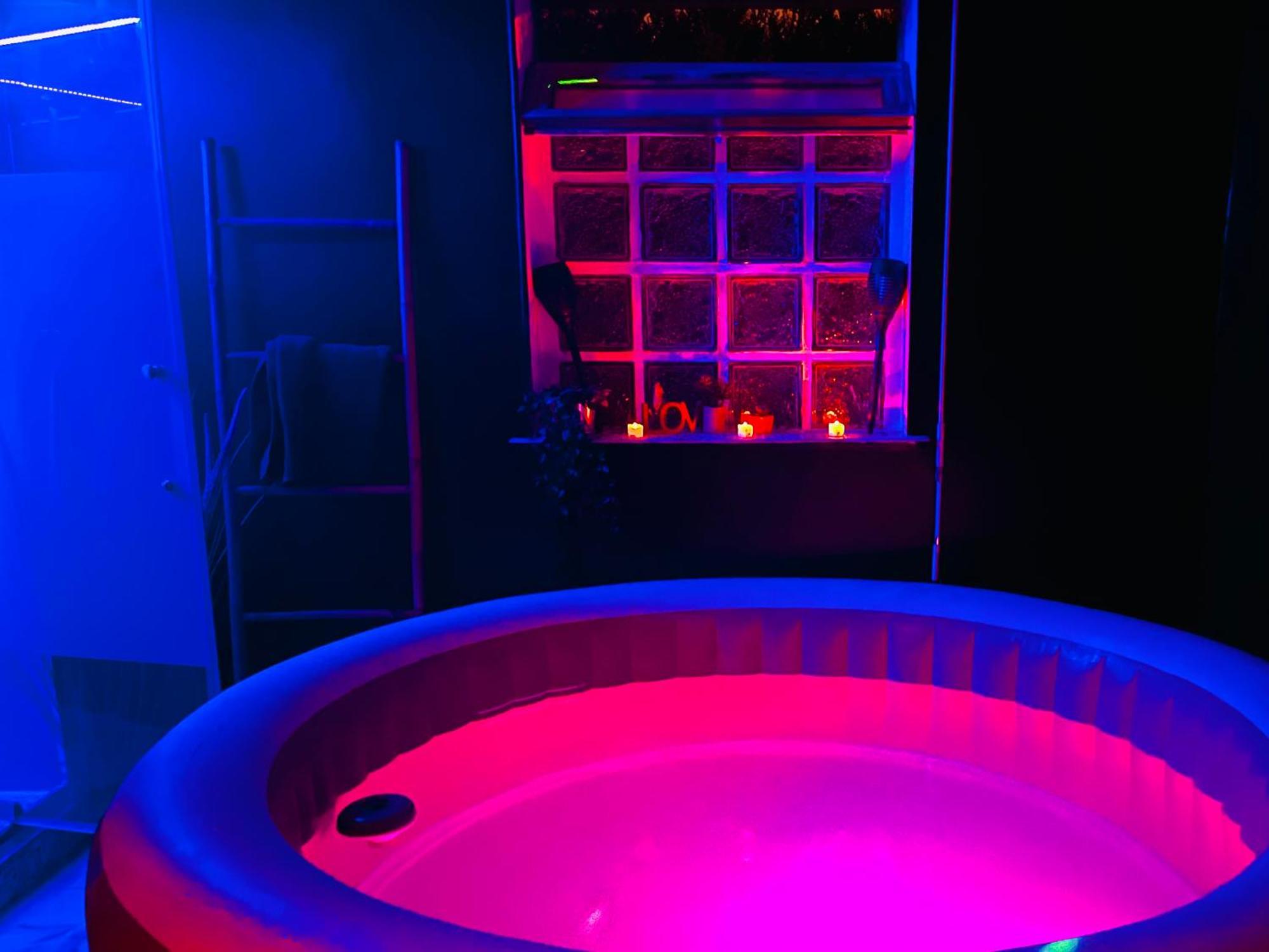 Suite Romantique Jacuzzi Gagny Extérieur photo